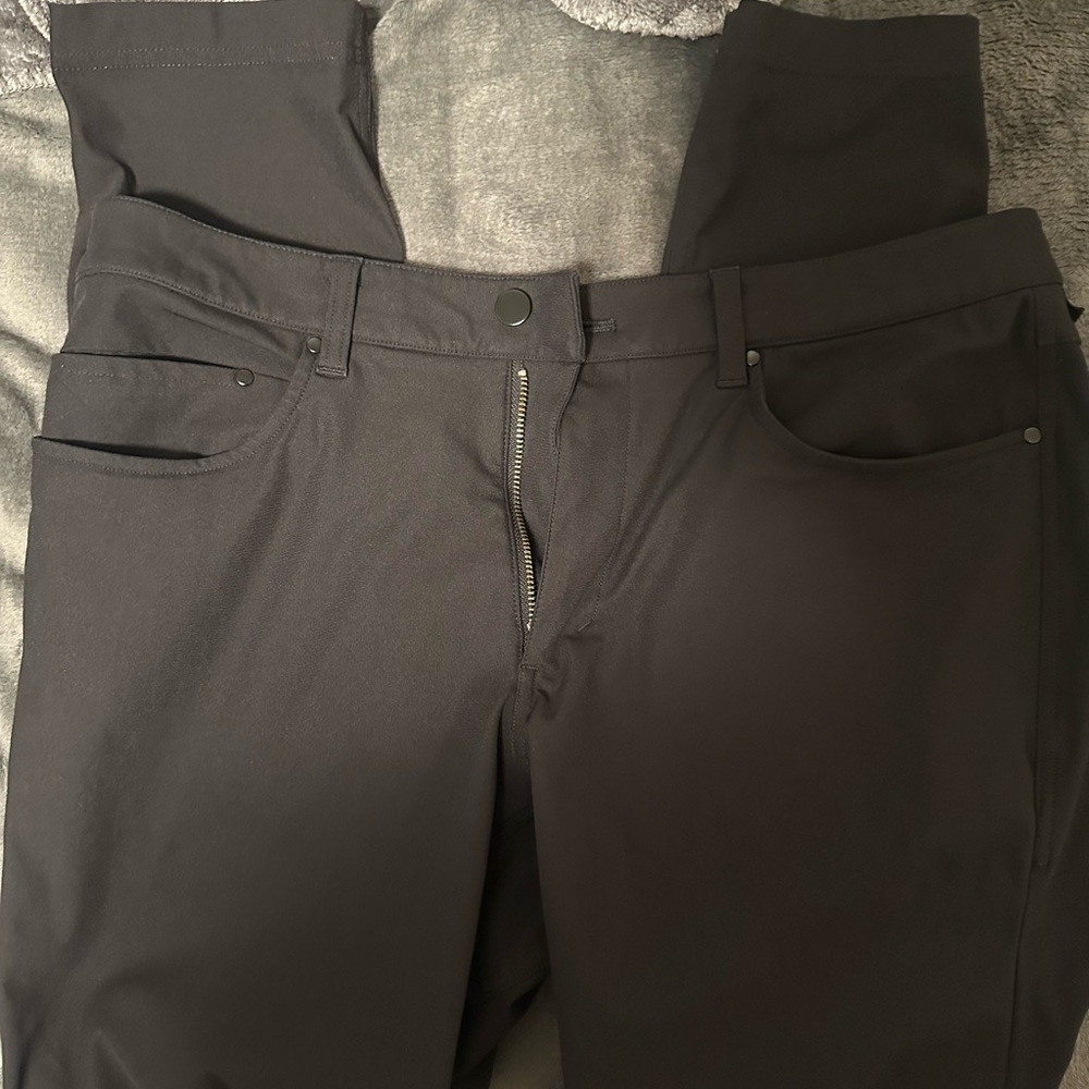 lululemon ABC pant 31 waist 30 length